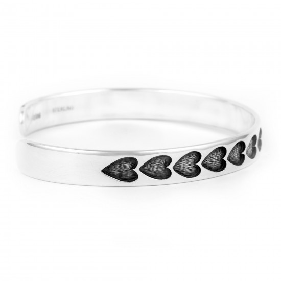 Heart .925 Sterling Silver Certified Authentic Handmade Hopi Native American Bracelet 13219-1 All Products NB180518010027 13219-1 (by LomaSiiva) Heart .925 Sterling Silver Certified Authentic Handmade Hopi Native American Bracelet 13219-1 All Products NB180518010027 13219-1 (by LomaSiiva)