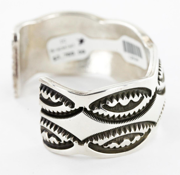 Certified Authentic Signed Mona Antia Apache .925 Sterling Silver Native American Bracelet 12524 All Products 371180678891 12524 (by LomaSiiva) Certified Authentic Signed Mona Antia Apache .925 Sterling Silver Native American Bracelet 12524 All Products 371180678891 12524 (by LomaSiiva)