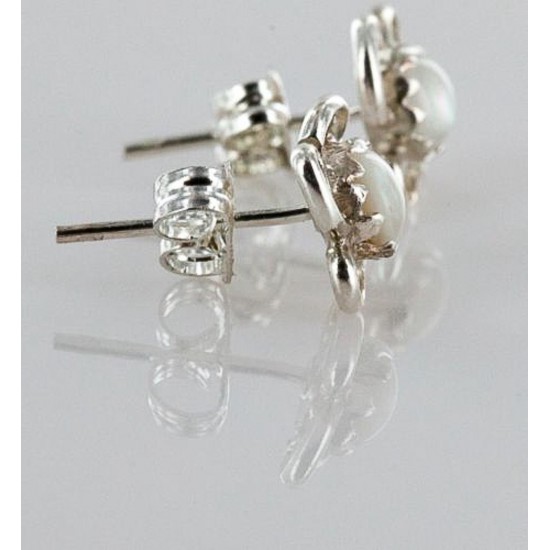Certified Authentic Navajo .925 Sterling Silver Mother of Pearl Stud Native American Earrings 390918540674 All Products 27105-16 390918540674 (by LomaSiiva) Certified Authentic Navajo .925 Sterling Silver Mother of Pearl Stud Native American Earrings 390918540674 All Products 27105-16 390918540674 (by LomaSiiva)